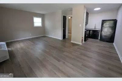 370 Peabody Street #17, Athens, GA 30605 - Photo 2