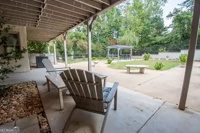 201 Robinson Road #D, Peachtree City, GA 30269 - Photo 2