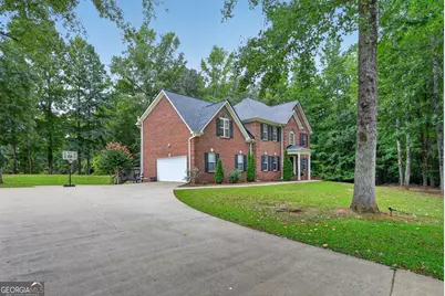 170 Nix Court, Fayetteville, GA 30214 - Photo 2
