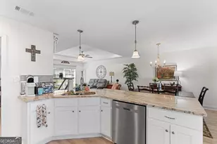 425 Lamplight Dr, Byron, GA 31008 - Photo 16