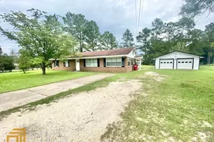 66 W Tenth St, Helena, GA 31037 - Photo 2