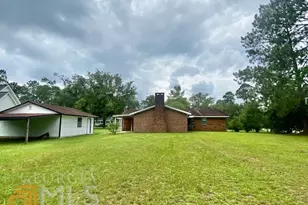 66 W Tenth St, Helena, GA 31037 - Photo 12