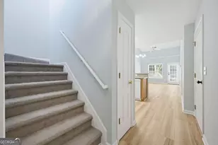 240 Fox Creek Blvd, Woodstock, GA 30188 - Photo 4
