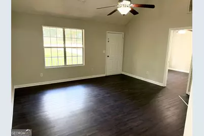 164 Lake Forest Drive, Jackson, GA 30233 - Photo 4