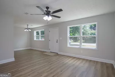 325 Wisconsin Avenue, Warner Robins, GA 31093 - Photo 6