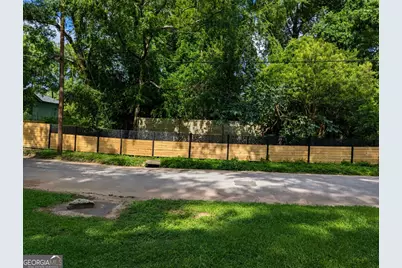 13 Gertrude NW, Atlanta, GA 30318 - Photo 2