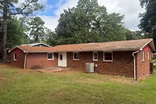 102 Belmont Dr, Warner Robins, GA 31088 - Photo 2