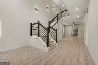 2402 Lynn Iris Drive, Decatur, GA 30032 - Photo 4