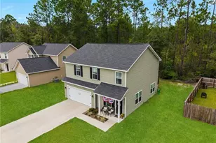 716 Mill Creek Cir, Hinesville, GA 31313 - Photo 2