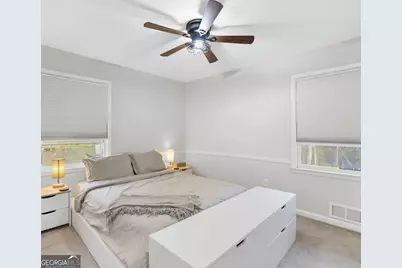 9 W Park Court, Newnan, GA 30263 - Photo 14