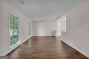 832 Sweet Briar Ln SE, Conyers, GA 30094 - Photo 16