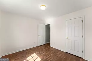 302 Shenandoah Cir, Winder, GA 30680 - Photo 16