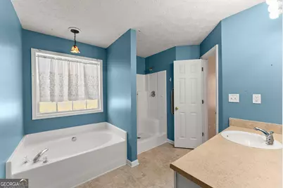 302 Shenandoah Circle, Winder, GA 30680 - Photo 28