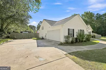 13 Lassetter Road, Sharpsburg, GA 30277 - Photo 6