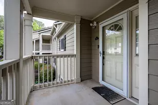66 Middleton Ct SE, Smyrna, GA 30080 - Photo 2