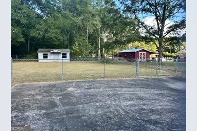 204 Lafayette St, Barnesville, GA 30204 - Photo 14