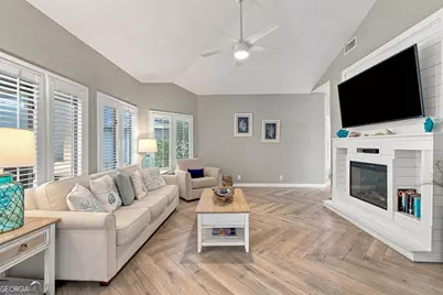 222 Circle Drive, Saint Simons, GA 31522 - Photo 12