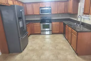 221 Polo Ln, Locust Grove, GA 30248 - Photo 4