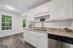 6940 Shady Oak Ln, Cumming, GA 30040 - Photo 10