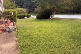 1207 Bell Ave, East Point, GA 30344 - Photo 10