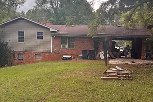 1207 Bell Ave, East Point, GA 30344 - Photo 2