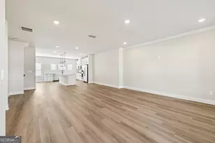 431 Elise Wy, Lawrenceville, GA 30045 - Photo 6