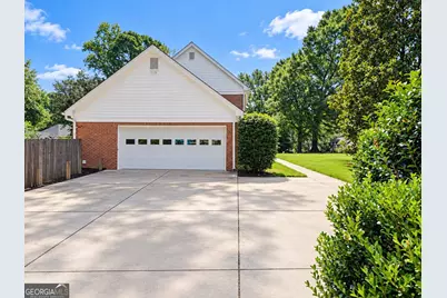 389 William Ivey Road SW, Lilburn, GA 30047 - Photo 6
