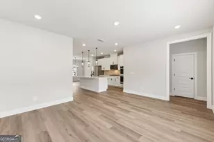 433 Elise Wy, Lawrenceville, GA 30045 - Photo 10