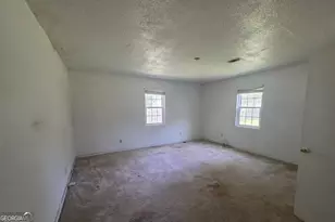 401 E Howard St, Wrens, GA 30833 - Photo 8
