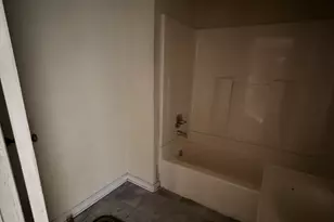 401 E Howard St, Wrens, GA 30833 - Photo 10
