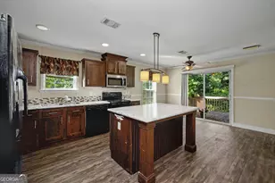 35 Redwood Cir, Newnan, GA 30263 - Photo 12