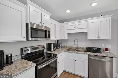 206 E Leyland Court, Statesboro, GA 30458 - Photo 12