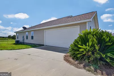 206 E Leyland Court, Statesboro, GA 30458 - Photo 4