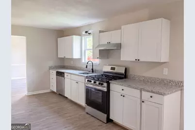 2124 Hairston Creek Parkway, Decatur, GA 30035 - Photo 2