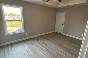 256 Beau Claire Cir, Byron, GA 31008 - Photo 10