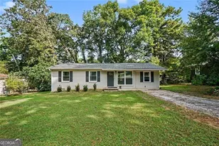 2426 Woodland Dr NW, Kennesaw, GA 30152 - Photo 4