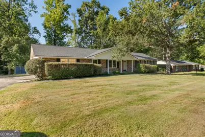 4610 N Stratford Oaks Drive, Macon, GA 31210 - Photo 2