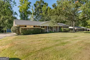 4610 N Stratford Oaks Dr, Macon, GA 31210 - Photo 2