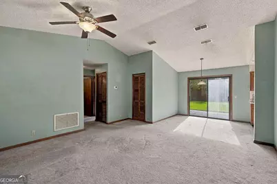 113 Pineneedle Court, Kingsland, GA 31548 - Photo 2