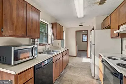 113 Pineneedle Court, Kingsland, GA 31548 - Photo 6