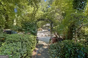 430 Lindbergh Dr NE, Atlanta, GA 30305 - Photo 24