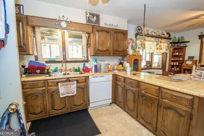 270 Walt Sanders Road, Newnan, GA 30263 - Photo 6