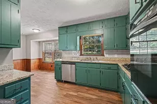 1849 Pinehurst Rd, Snellville, GA 30078 - Photo 12