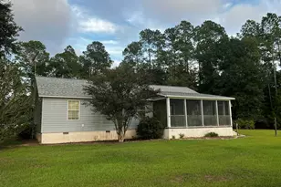1693 E Lake Dr, Screven, GA 31560 - Photo 1