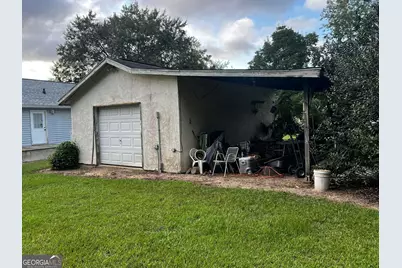 1693 E Lake Drive, Screven, GA 31560 - Photo 10