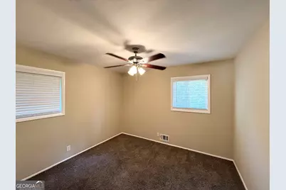 6979 Bruce Circle, Lithonia, GA 30058 - Photo 8