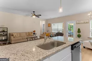 1028 Meloney Dr, Hinesville, GA 31313 - Photo 16