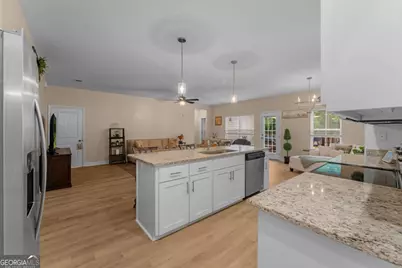 1028 Meloney Drive, Hinesville, GA 31313 - Photo 14