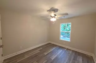212B Tabor Dr, Warner Robins, GA 31093 - Photo 10