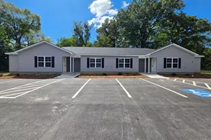 212B Tabor Dr, Warner Robins, GA 31093 - Photo 2